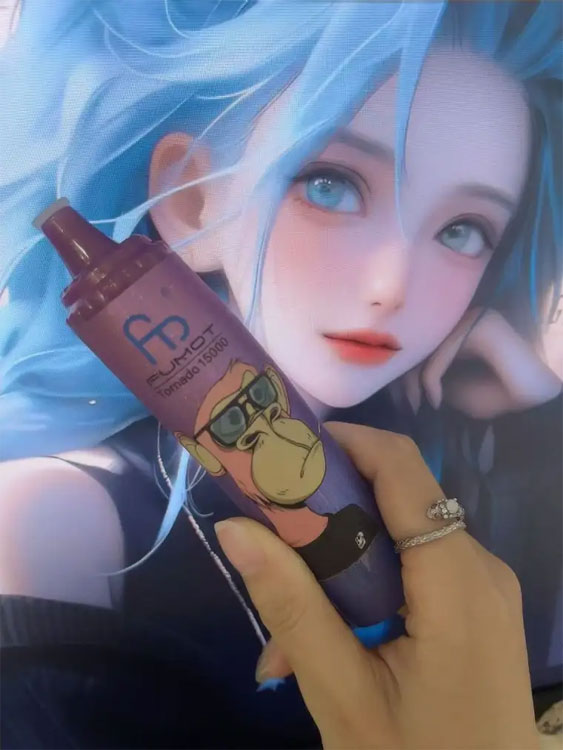 Mastering Your First Puff: How to Use an Electronic Cigarette Effectively